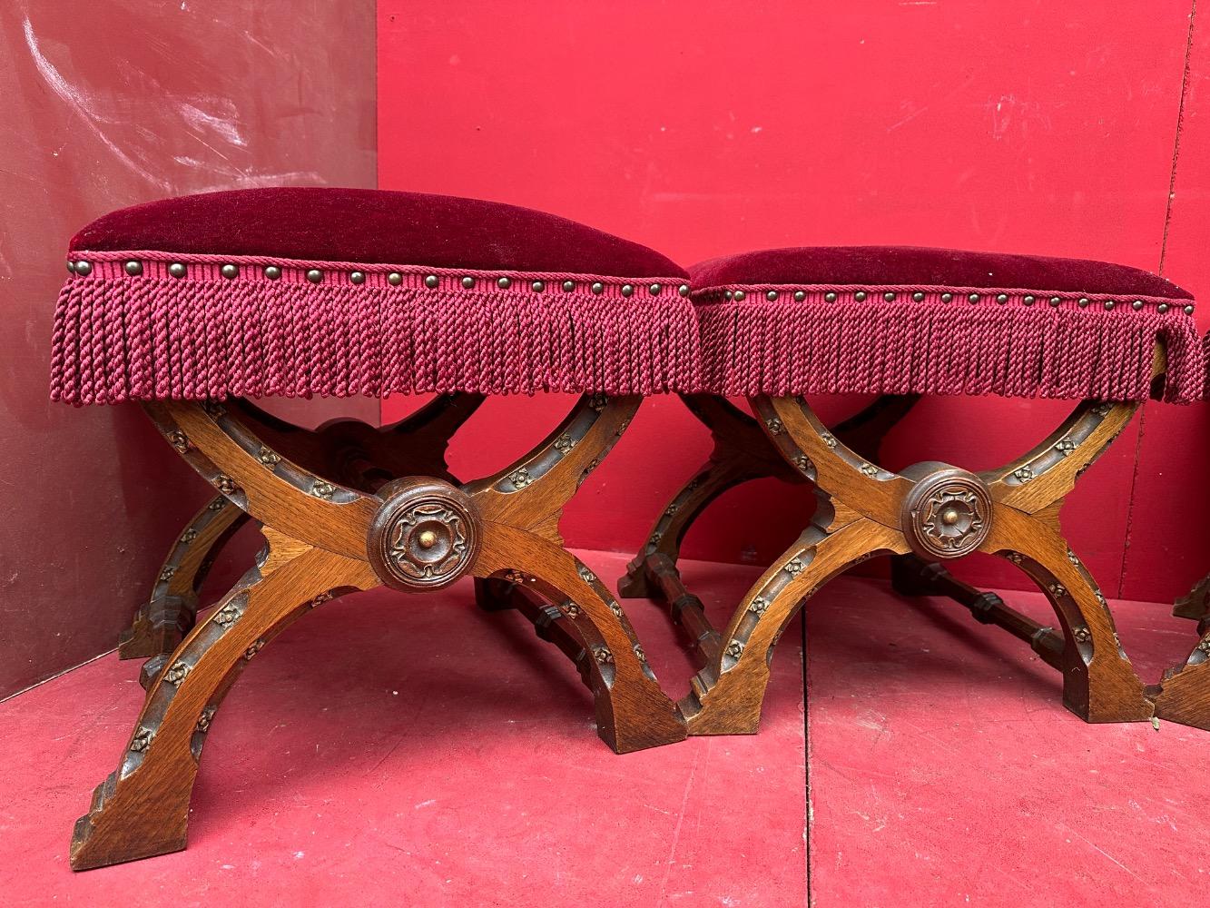 4 Gothic - Style Set Of Priest Altar - Seats