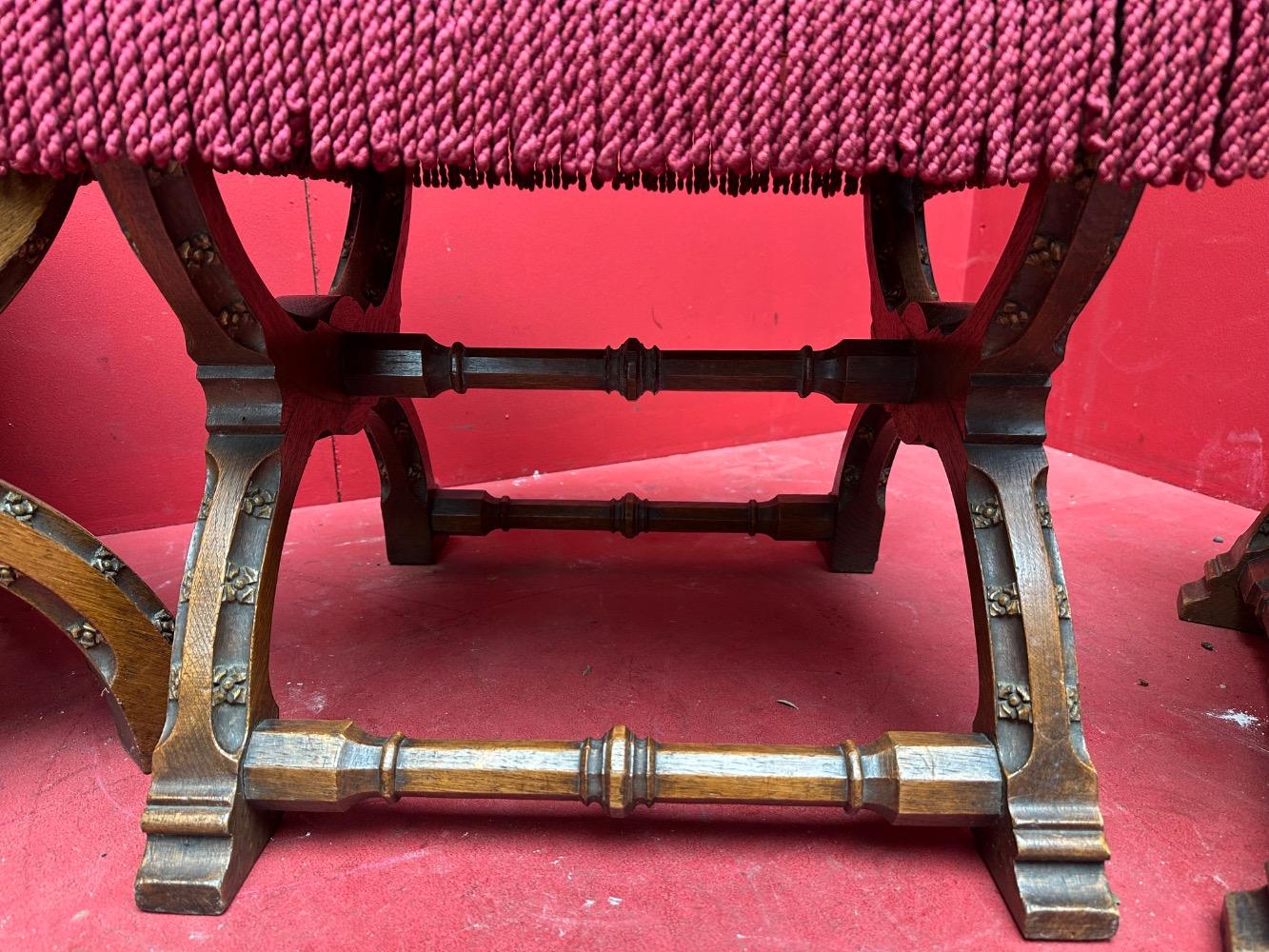 4 Gothic - Style Set Of Priest Altar - Seats