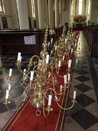 Large Chandelier With 18 Lights New Polisched And Varnisched en Brass / Bronze, Belgium 19th century