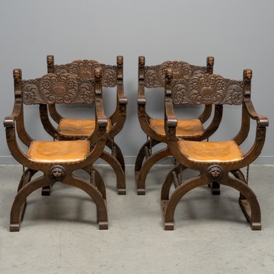 Matching Dagobert Chairs  en Oak wood / Leather, Belgium 19 th century