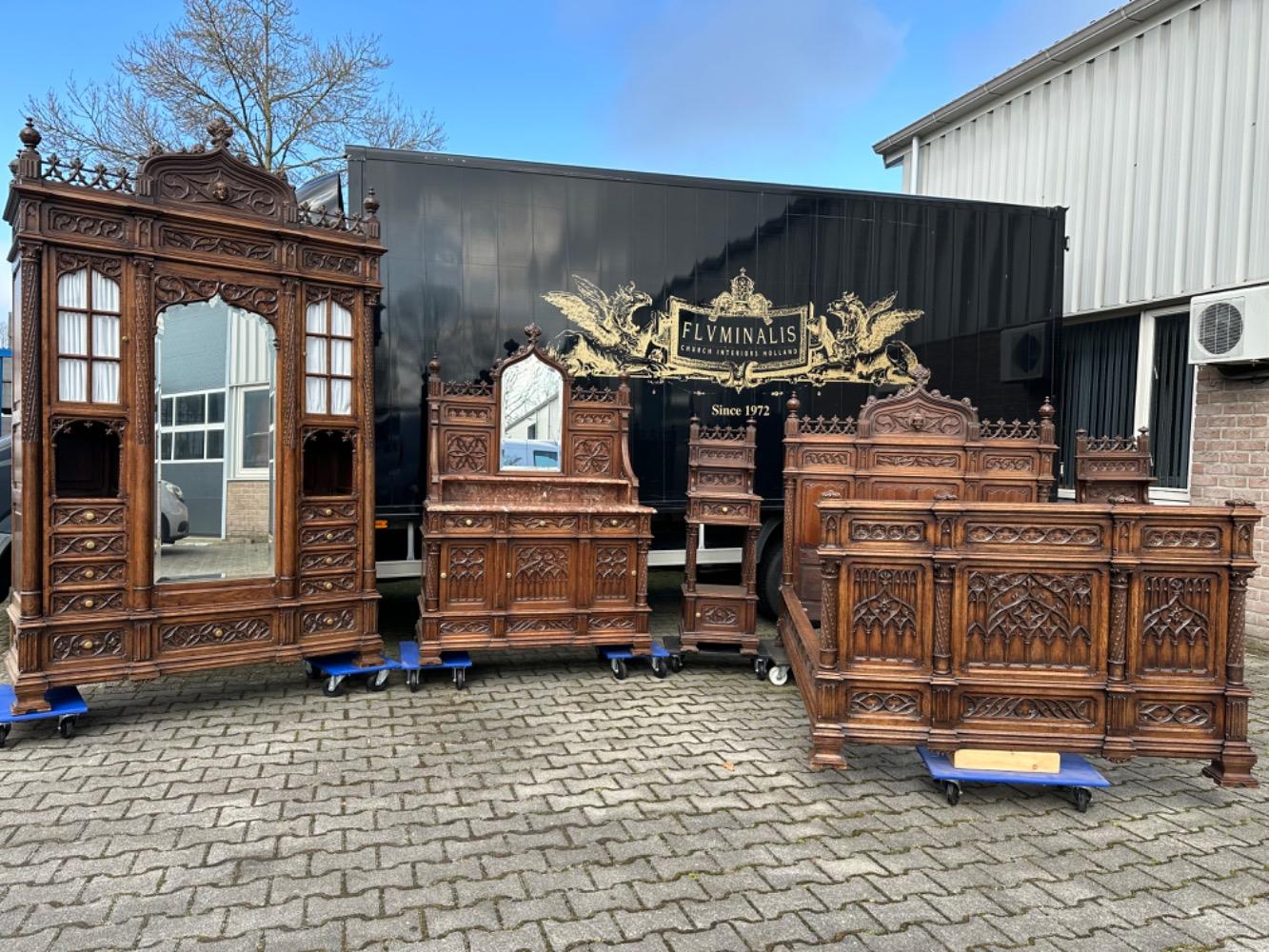 5 Gothic - Style Exceptional Complete Bedroom