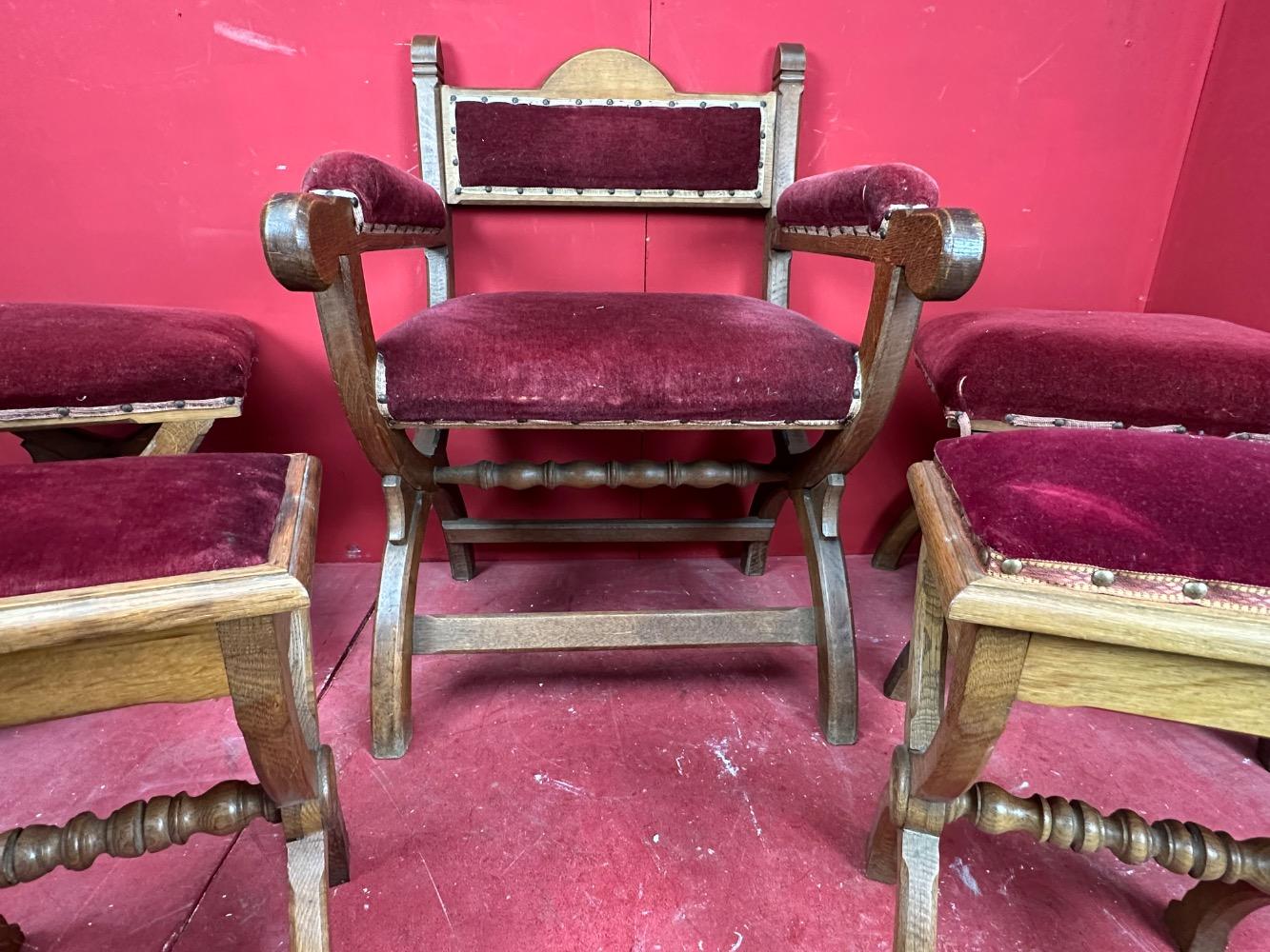 5 Gothic - Style Set Altar - Seats