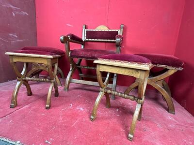 Set Altar - Seats style Gothic - Style en Wood Oak / Red Velvet, Belgium  19 th century ( Anno 1875 )