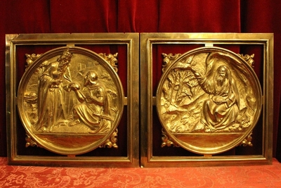 Stunning High Quality Panels From Communion- Rail. Signed : Jacobin. Measures 1 X 77 X 48 Cm. 4 X 48 X 48 Cm style Gothic - style en Brass / Bronze / Gilt, France 20th century (1931)