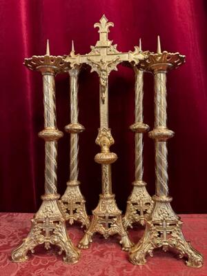 Matching Candle Holders With Cross. Measures Candle Holders Without Pin en Brass / Bronze / Polished and Varnished, Belgium  19 th century ( Anno 1875 )