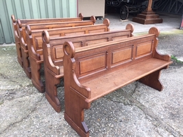 Matching Pews. 1 Piece Available ! en Oak wood, Dutch 19th century