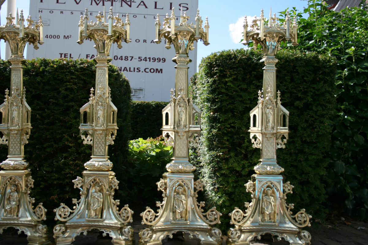 6 gothic Candle Sticks