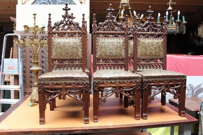 Exceptional Chairs style Gothic - style en Oak wood, France 19th century
