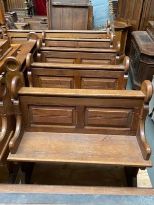 Matching Pews  en Oak wood, Belgium 19 th century