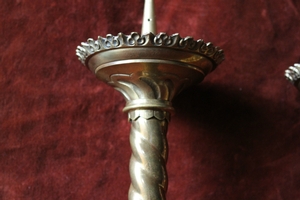 Matching Candle Sticks. Altar Set. Measures Without Pin. style Romanesque en Brass / Bronze, France 19th century