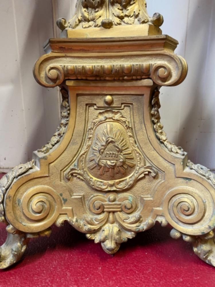 7 BAROQUE-STYLE Exceptional Altar Set Measures Cross H 205 Cm X W 75 Cm X D 50 Cm. Measures Candle Sticks Without Pin 112 Cm. Could Be Polished.