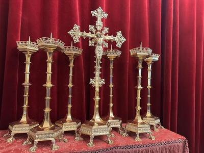 7 Gothic - Style Exceptional Altar - Set