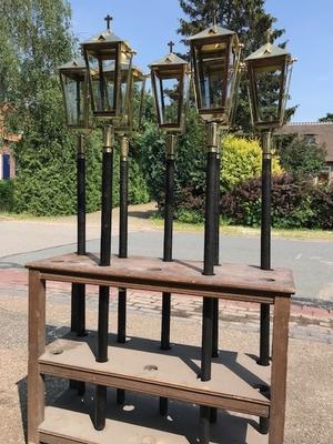 Matching Procession - Lanterns style Gothic - style en Brass / Polished and Varnished, Belgium 20th century (Anno 1930)