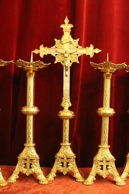 Altar Set Measurs Cross 85 X 38 Cm. Measures Candle Sticks 60 Cm Measure Without Pin style Romanesque en Brass / Bronze / Polished and Varnished, France 19th century