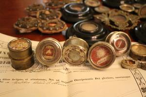 Large Collection Relics Belgium 18 th century & 19 th Century