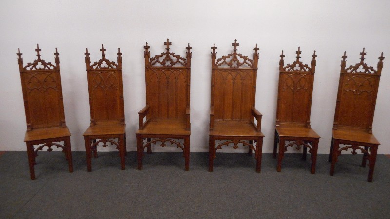 9 Gothic Furniture Desk 2 Cabinets 6 Chairs Sold Vendu