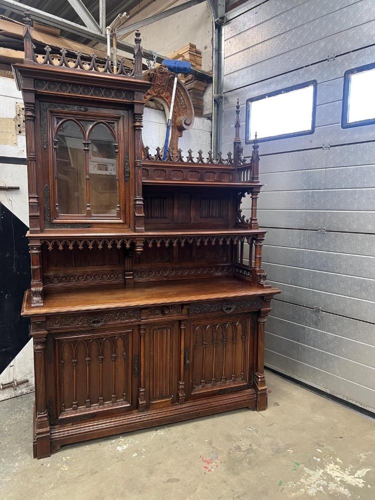 9 Gothic - Style Dining Room