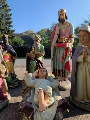 Nativity Set Suitable For Outdoor en Resin, 20th century