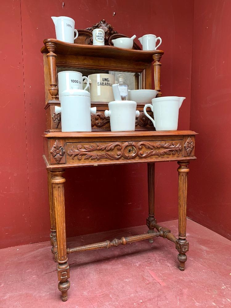 Collection Of Ceramic And Porcelain Apothecary Attributes