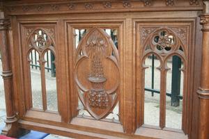 COMMUNION-KNEELER , FULL OAK , HAND-CARVED , 225 CM X H. 80 X D. 50 CM / 88” X H. 31” X D. 20” , BELGIUM, ANNO 1870.