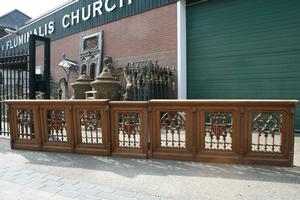 Communion Rails style gothic en wood oak, Belgium 19 th century