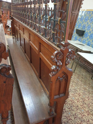 Complete Series Of 90 Solid Oak Church Pews Complete With Kneelers !!! 65 Pieces Left style Gothic - style en Oak wood, Leonardes Church Beek en Donk Netherlands 19 th century