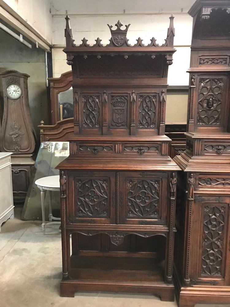 Gothic - Style   Gothic - Style Furniture