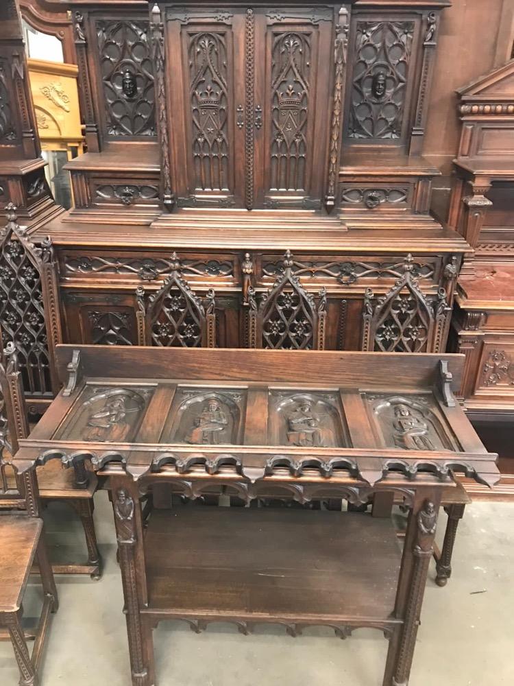 Gothic - Style   Gothic - Style Furniture