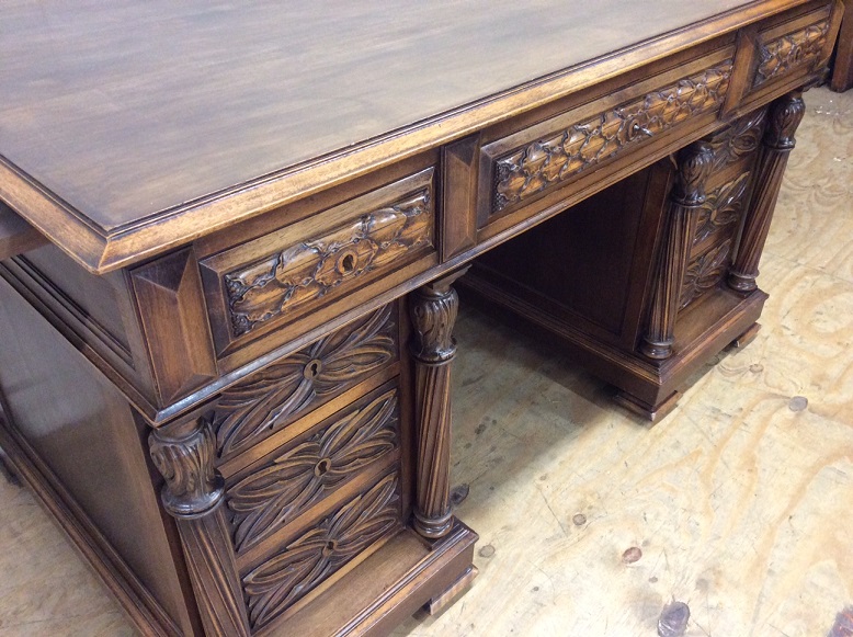 Gothic - style Gothic Walnut Bureauset