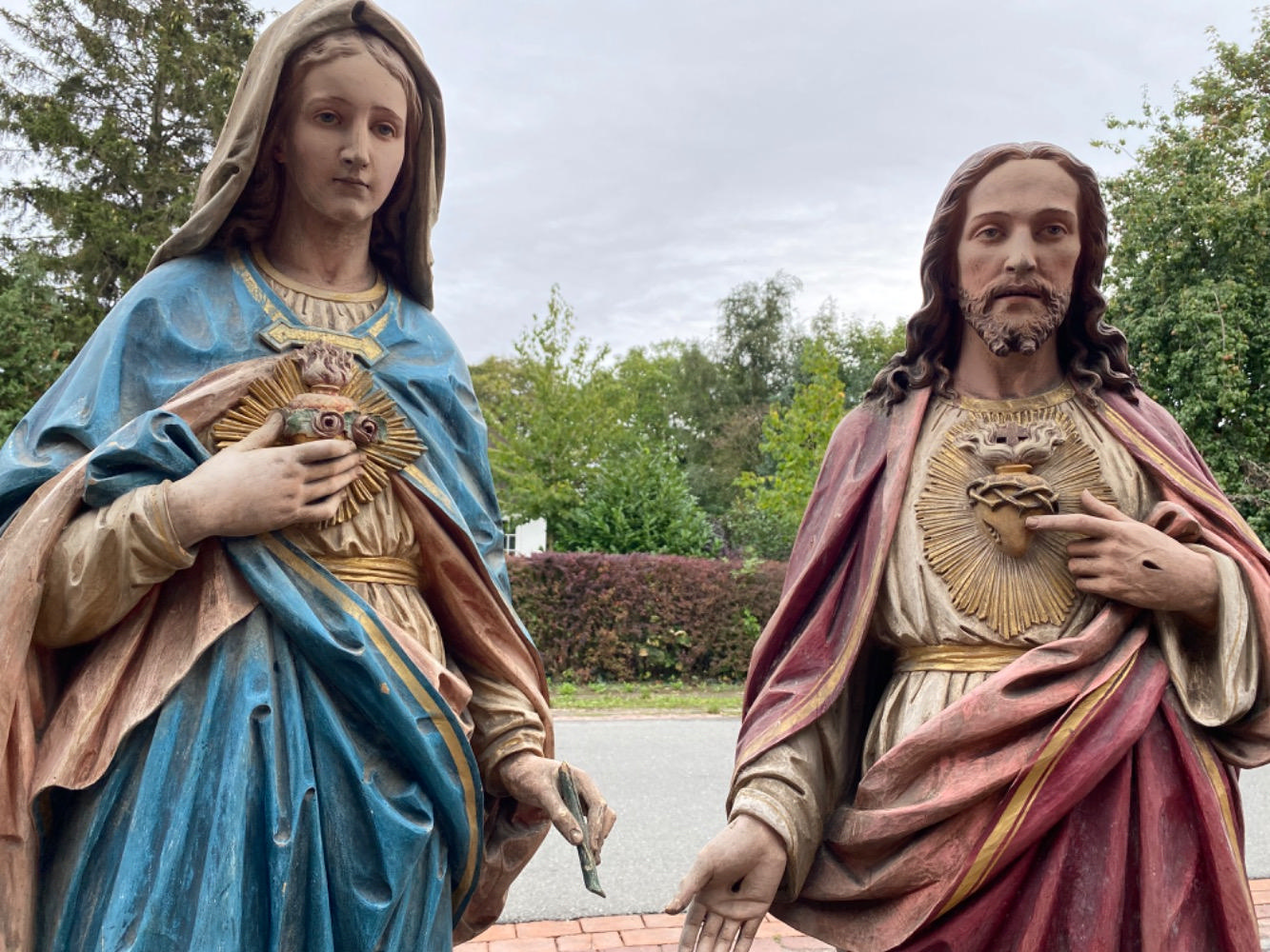 Gothic - style Pair Of Fully Hand - Carved Matching Statues : Sacred Hearts Of St. Mary & Jesus
