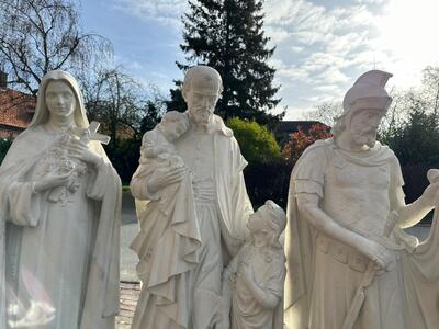 Series Of 7 Matching Statues With Matching Wall-Pedestals Could Be Expanded To 10 Matching Pieces. style Gothic - Style en Plaster, Belgium  19 th century ( Anno 1885 )