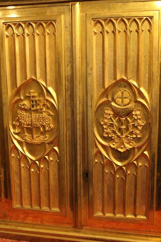 Gothic - style Tabernacle Front