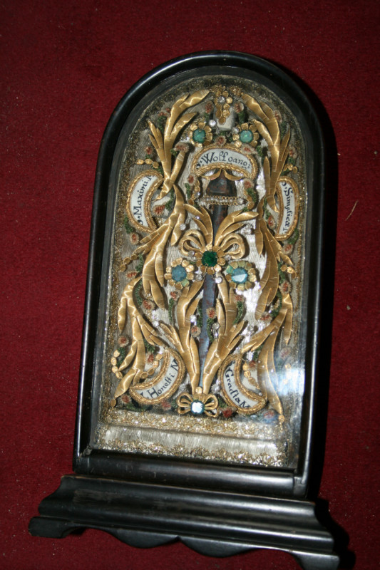 Hand-Made Timber Reliquary , Relics And 'Touch-Nail' Behind Glass , Embroidery / Metal Blossom-Tendrils