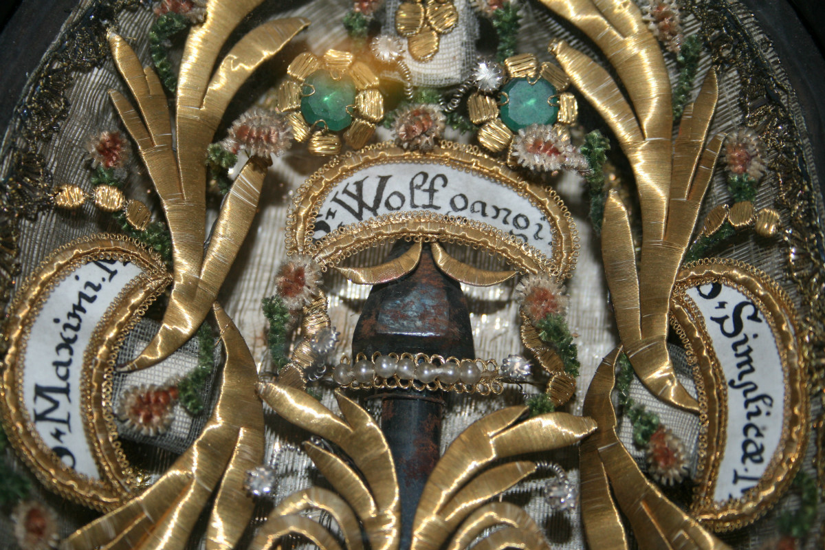 Hand-Made Timber Reliquary , Relics And 'Touch-Nail' Behind Glass , Embroidery / Metal Blossom-Tendrils