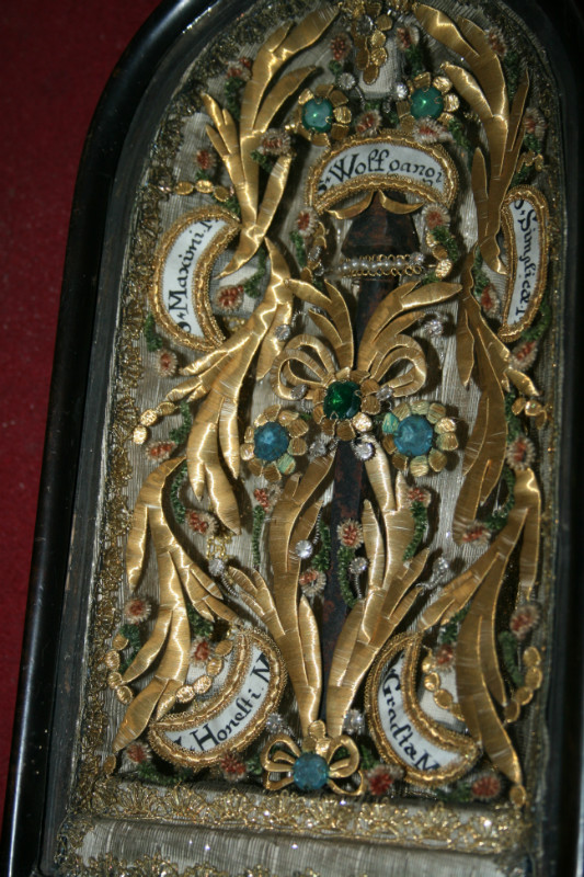 Hand-Made Timber Reliquary , Relics And 'Touch-Nail' Behind Glass , Embroidery / Metal Blossom-Tendrils