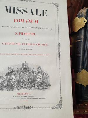 Lot Of 40 Missale Romanum Brass Locks - Engravings