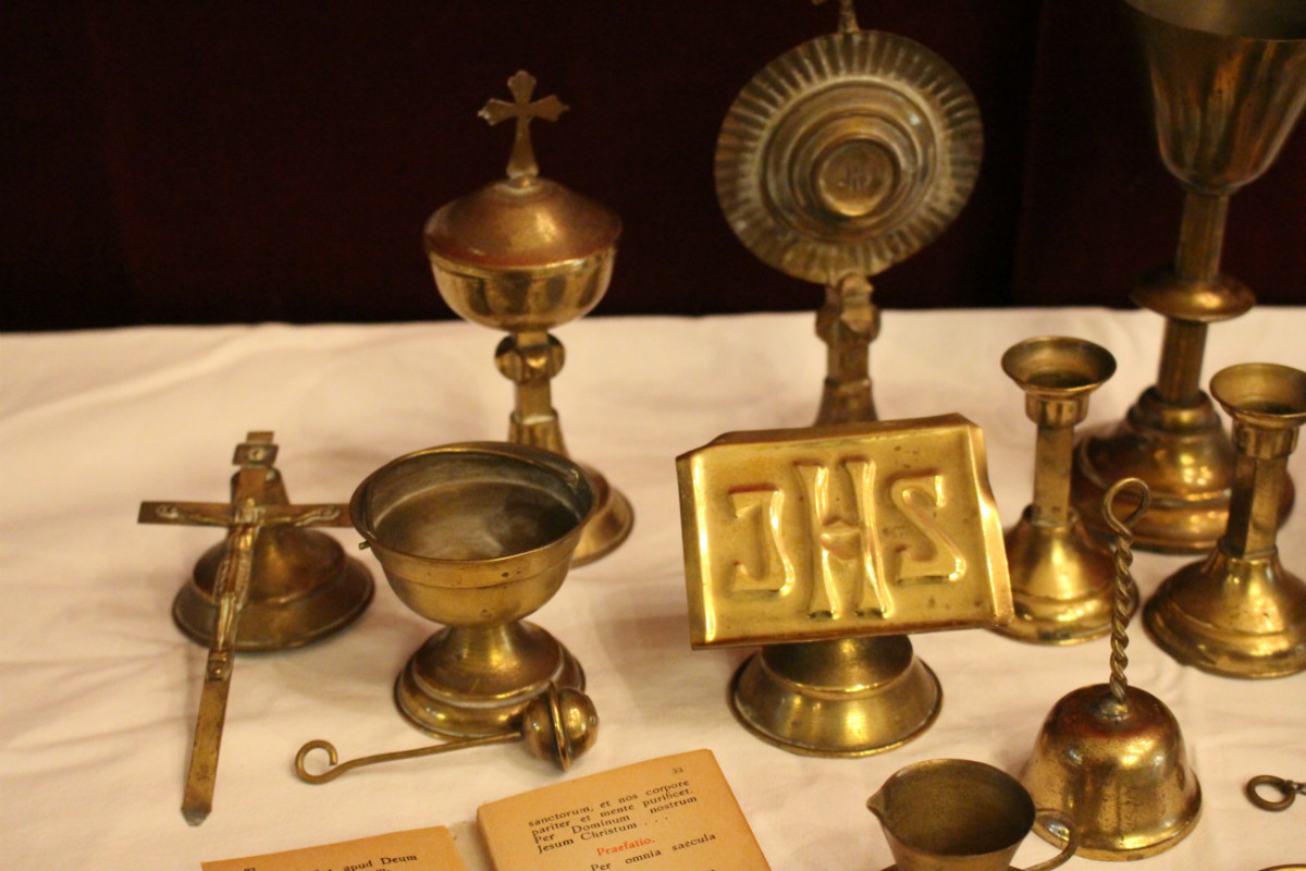 Miniature Altar - Atributes