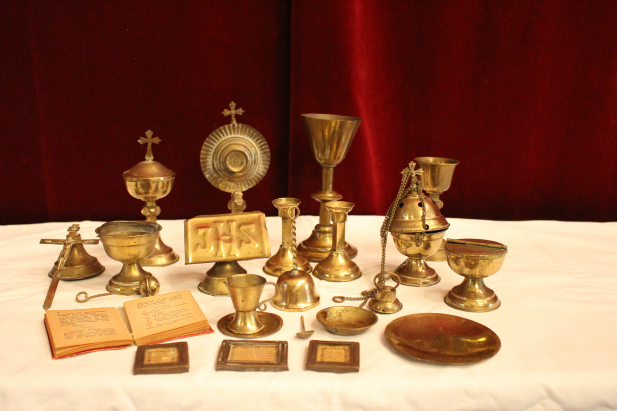 Miniature Altar - Atributes