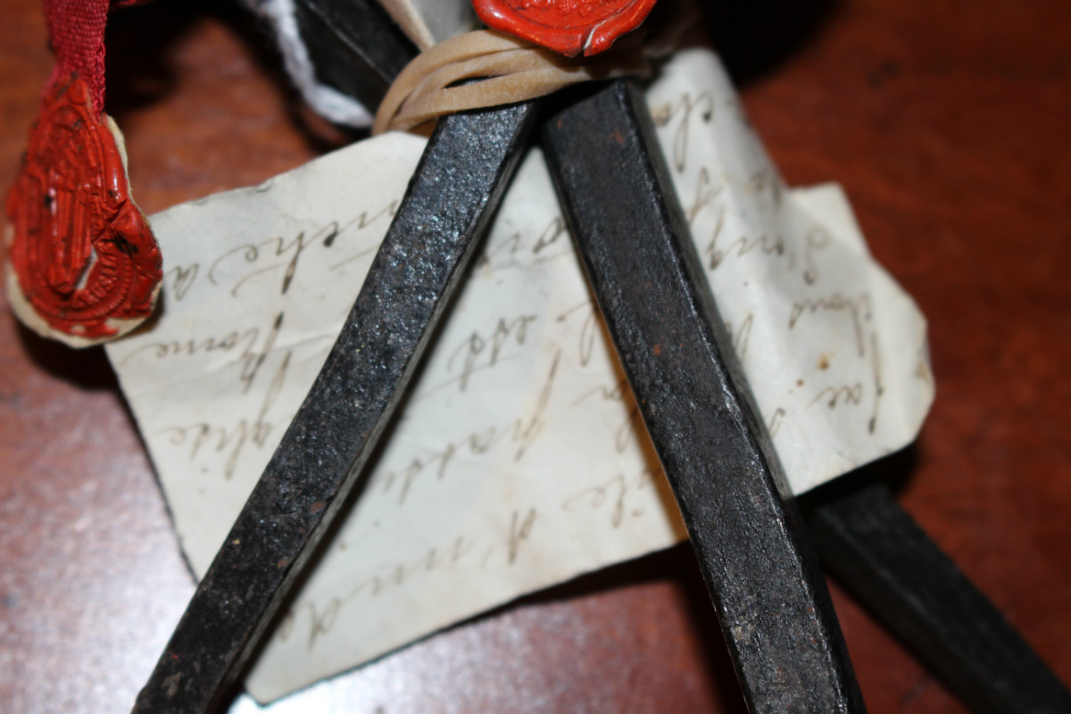 Number Of Iron Nails Touched To The Holy Places