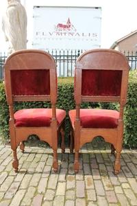 Altar - Seats. Completely & Professionally Refit According To The Traditional Methods And With Original Materials. en Oak wood / Red Velvet, Dutch 19th century