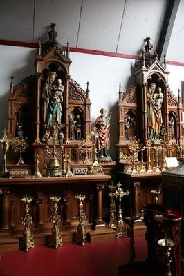 Altars en Oak wood, Dutch 19th century