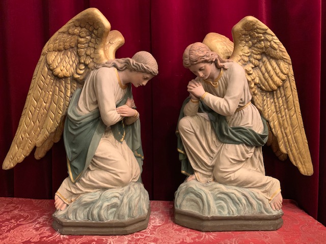 Pair  Angels