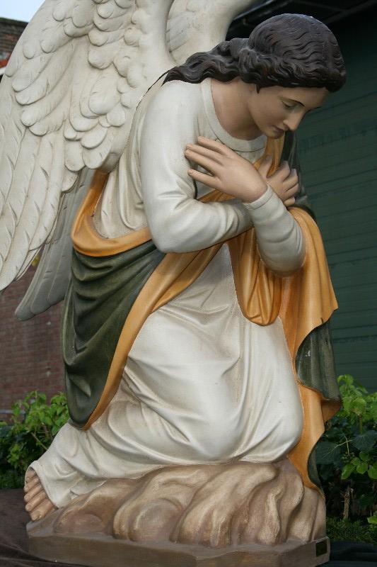 Pair   Angels