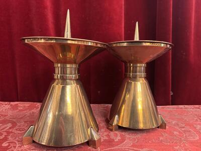 Candle Holders Measures Without Pin style art - deco en Brass / Bronze , Belgium  20 th century ( Anno 1930 )