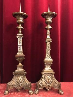 Candle Sticks Measures Without Pin style Baroque en Bronze, France 19th century