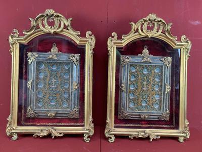 Important Matching Reliquaries Multiple Relics, Relics Of The True Cross Documents Most Probably Inside style Baroque en Wooden Frames / Gilt / Glass , Italy  18 th century ( Anno 1765 )