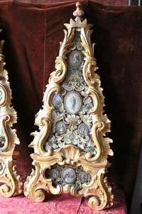 Matching Reliquaries  Museum - Worthy  Altar - Pieces style Baroque - Rococo en Fully hand - carved / Extreme Fine wood / Gilt hand - Embroiddery, Italy 17 th century