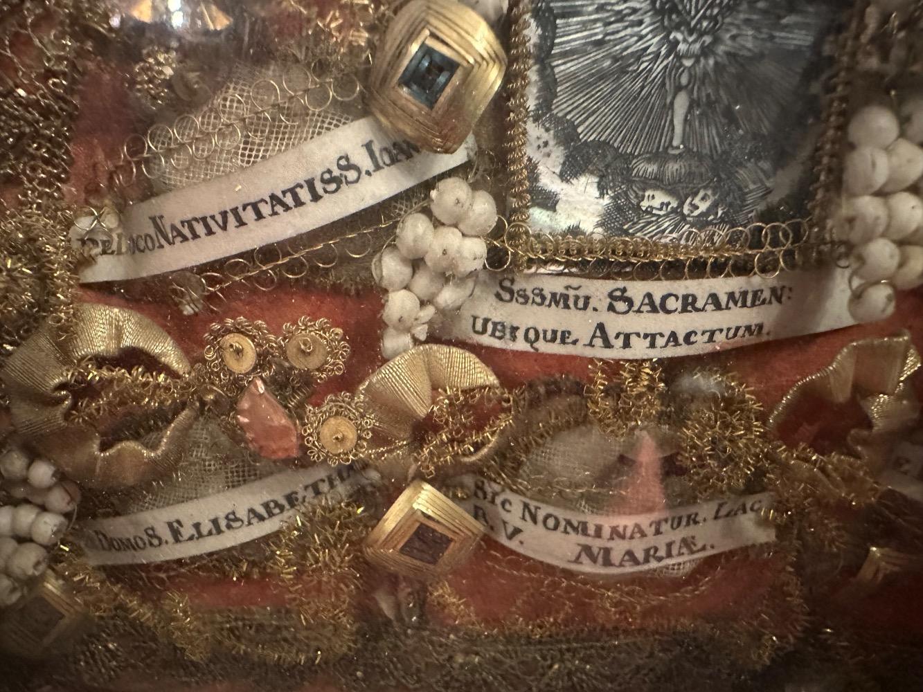 Pair Baroque - Style Matching Important - Reliquaries Containing Relics : Bmv - Cross Of Jesus - Place Of Birth Joannes Baptist. House Of St. Elisabeth Etc.