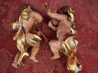 Pair Baroque - Style Music - Angels