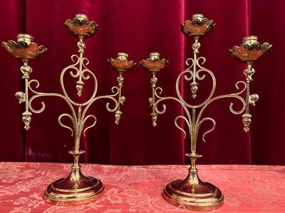 Candle Holders en Brass / Bronze / Polished and Varnished, Belgium  19 th century ( Anno 1885 )